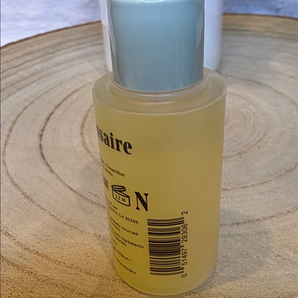 Necessaire Body Wash Deluxe Travel Sample Size 30ml / 1fl oz - Picture 2 of 4